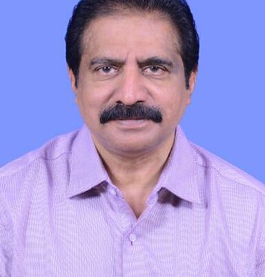 Dr. S. Frank Davis Daniel (Senior Consultant Urologist and Andrologist) <br> MBBS, MS (General Surgery), MCh (Urology), DLS